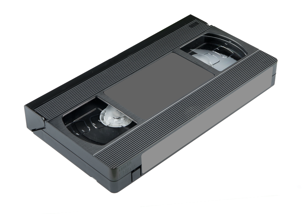 Videocassetta Disney VHS con rombo nero, simbolo di grande valore collezionistico.